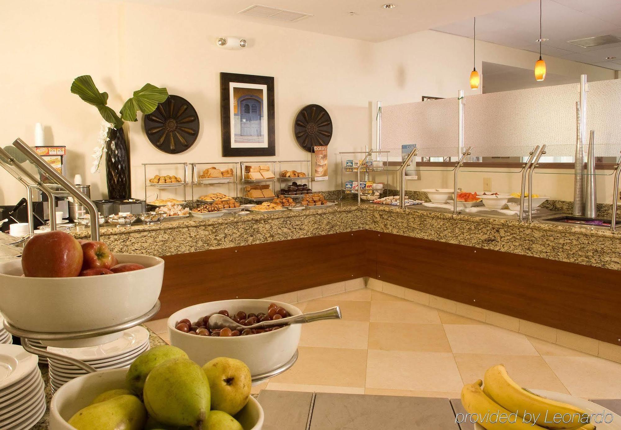 Courtyard Miami Coral Gables Hotel Restaurante foto
